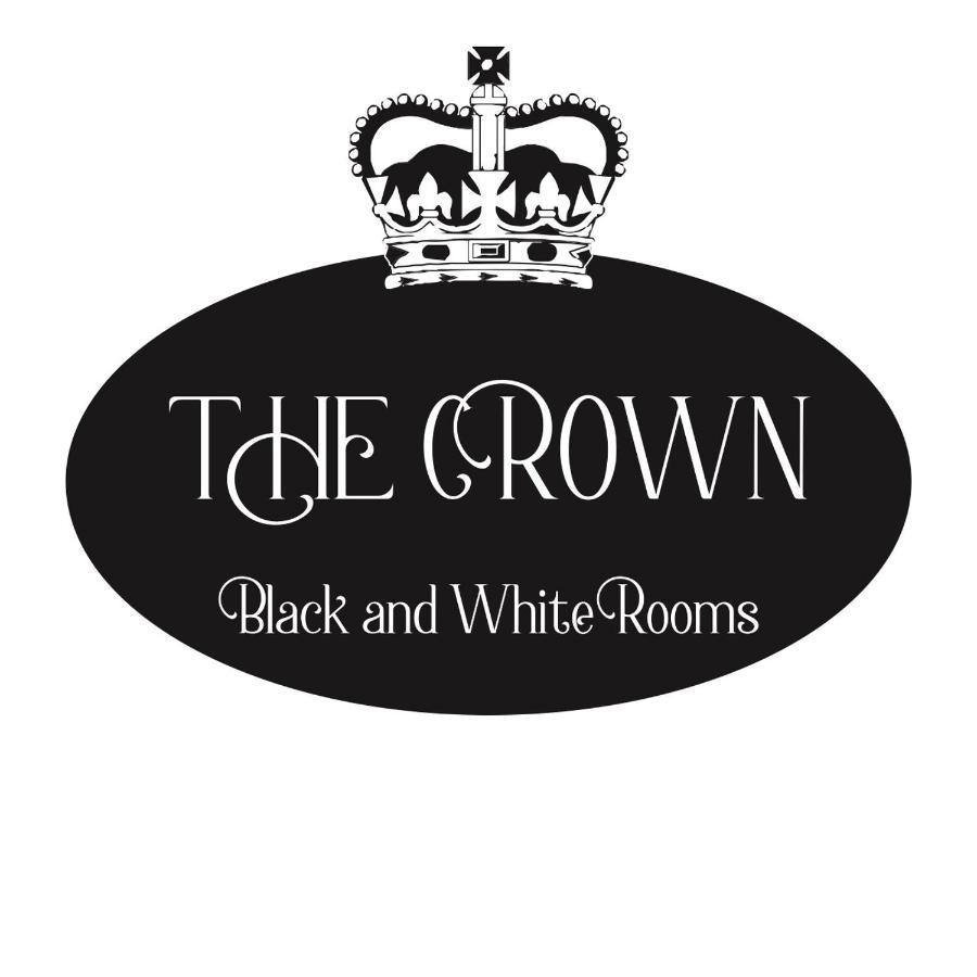The Crown Black And White * Cagliari